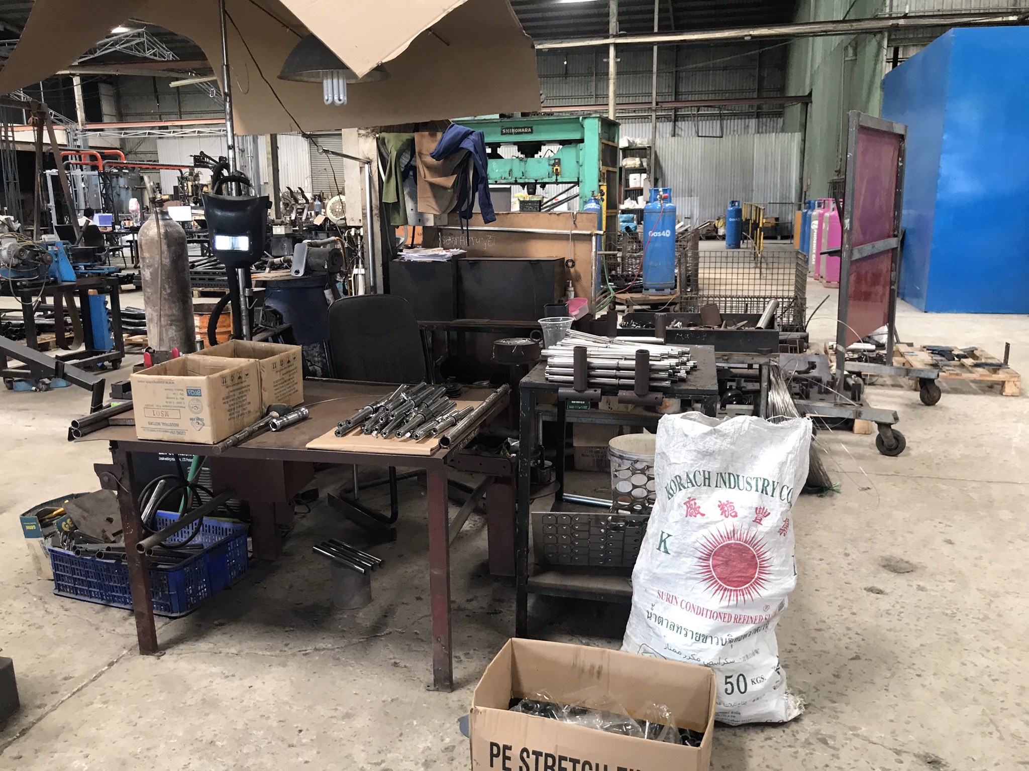 Work bench.JPEG
